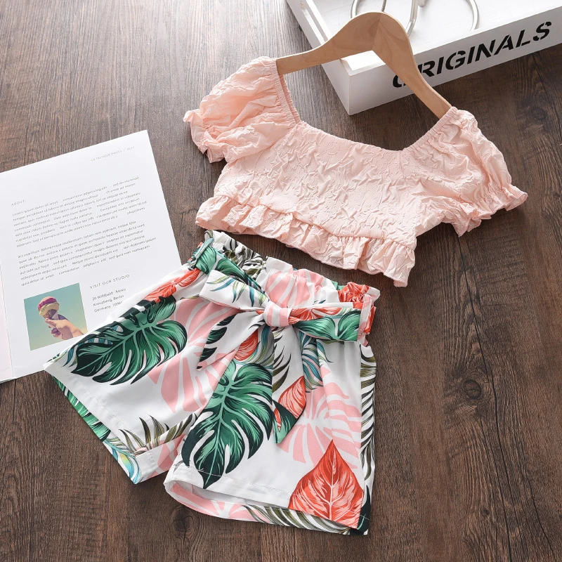 

Girls Fashion Clothes Set Fashion Summer Solid Color T-shirt And Floral Short 2Pcs Outfits Children Holiday Casual Suits