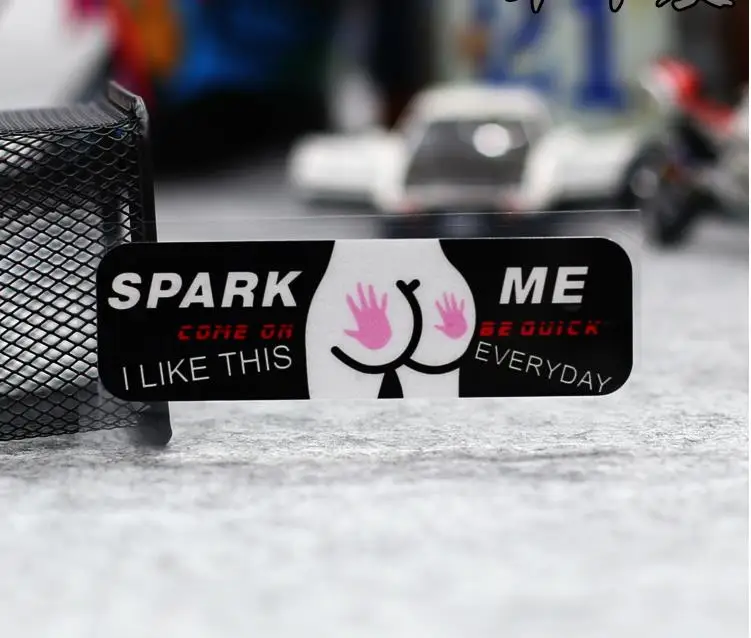 

Spark мне нравится эта забавная Автомобильная наклейка светоотражающая шутки наклейки мотогонок украшения с защитой от царапин для грузовых автофургонов