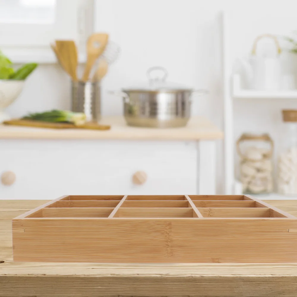 

1Pc Bamboo Serving Tray Practical Divided Plate Nine-grid Vegetable Tray (Wood)