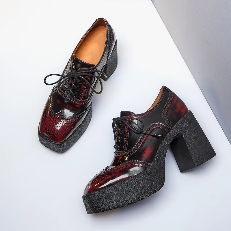 

Туфли с перфорацией, британские Стиль обувь из натуральной кожи; Туфли-оксфорды; Женская обувь на шнуровке в стиле ретро и платформе с закры...