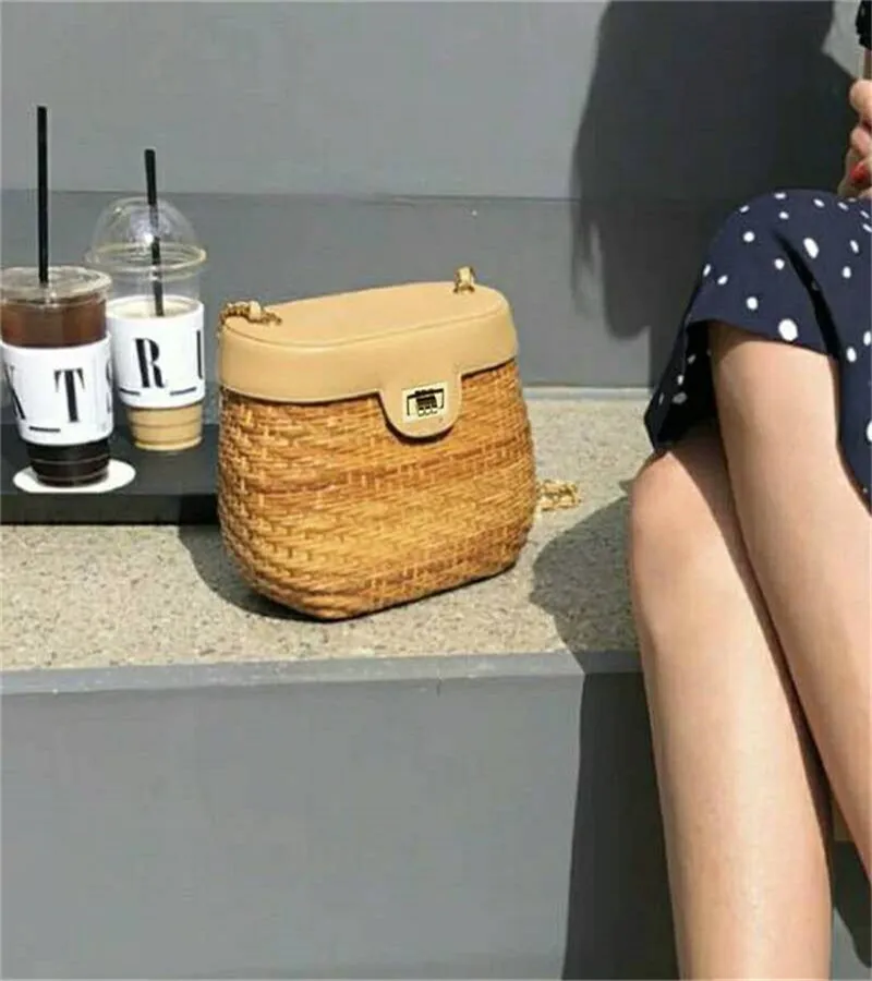 

2020 new genuine leather female bag rattan bag small fragrance wind chain bag