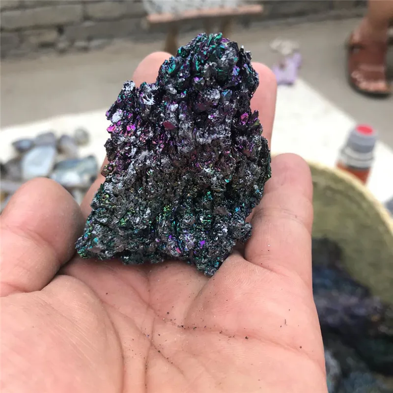 

Natural Colorful Quartz Crystal Halo Healing Mineral Specimen Family Decorations and Ornaments Meditation Guardian Stone