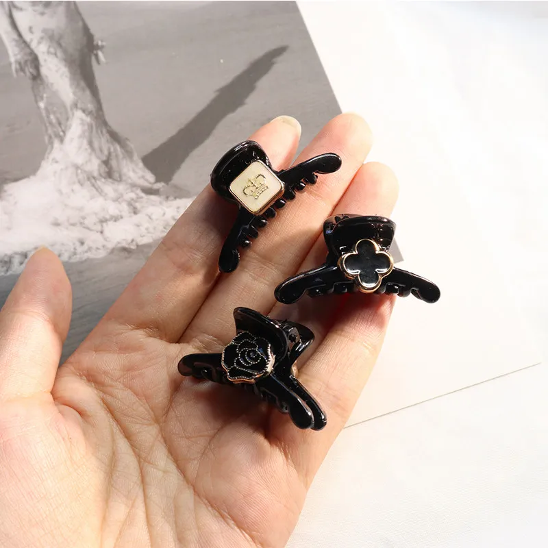 

CHIMERA Fashion Hair Claw Crab 3Pcs Acrylic Flower Hair Pins Black Hair Clip Barrette Hairgrip Headwear Accessories for Girls