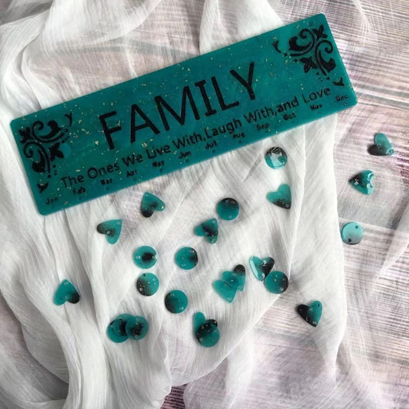 

Crystal Epoxy Resin Mold Love Heart Pendant Wall Calendar Listed Silicone Mould DIY Crafts Decorations Ornaments Casting Tools