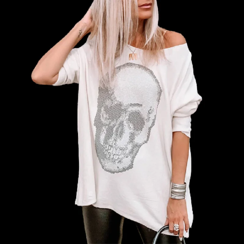 Женская футболка с длинным рукавом вырезом лодочкой и принтом черепа | одежда