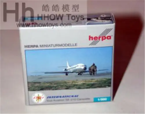 Herpa Wings Armenian Airways Ilyushin IL-86 EK-86118 1/500 литая модель самолета