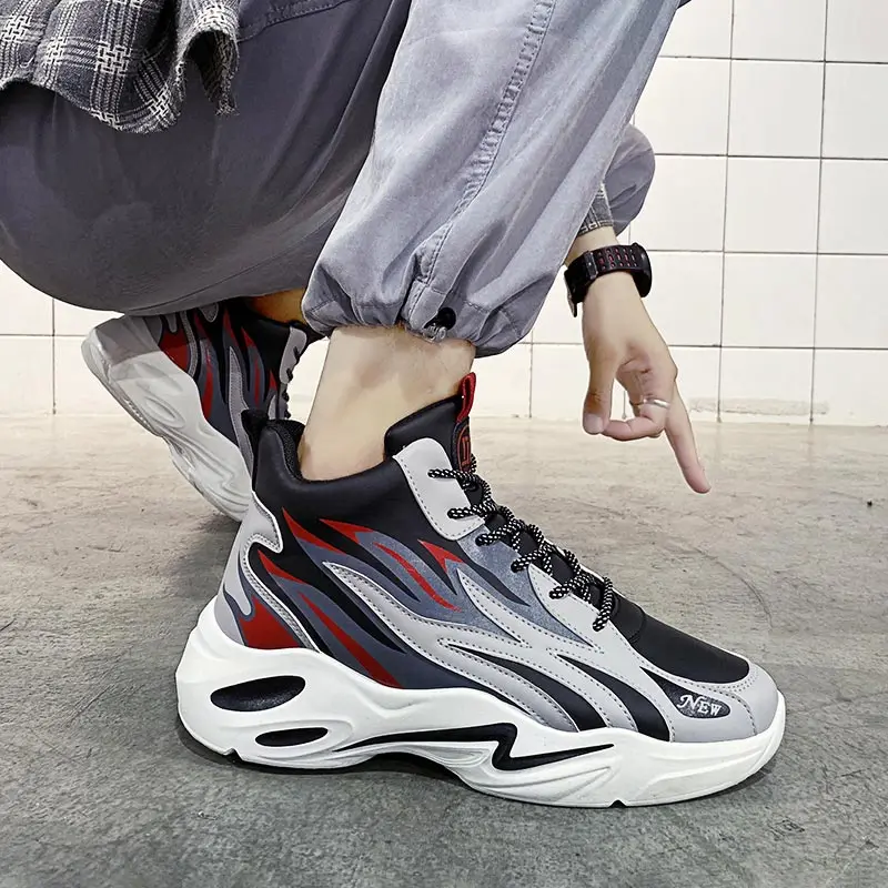 Обувь с высоким берцем на не сужающемся книзу массивном кроссовки Для мужчин s