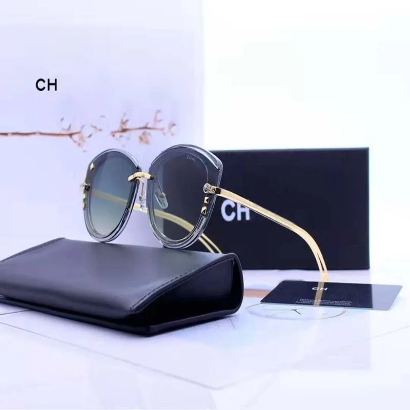 

2021 New Summer Fashion Metal Round Cat Eye Sunglasses Woman Retro Rivet Sunglasses/Original Logo Designer Brand