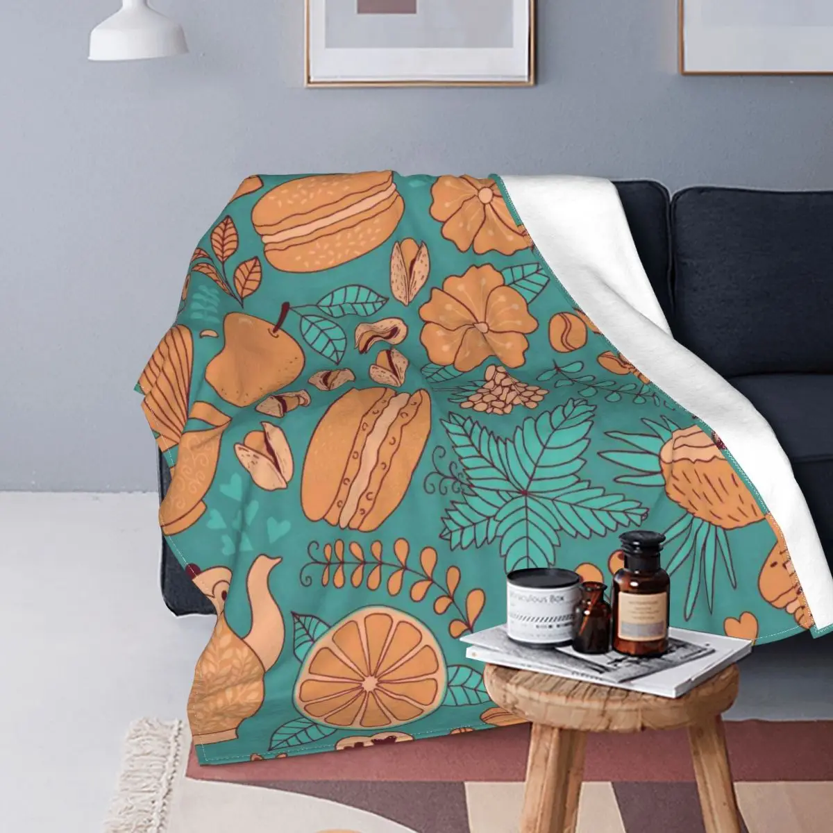 

Hedgehog Blanket Anime Plaid Stitch Soft Portable Flannel Throw Blankets For Dormitory Room