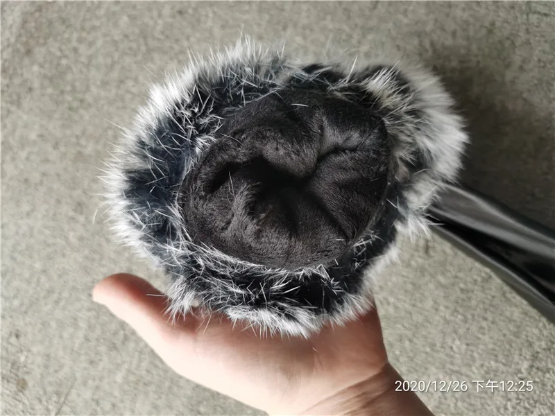 

Gloves & Mittens