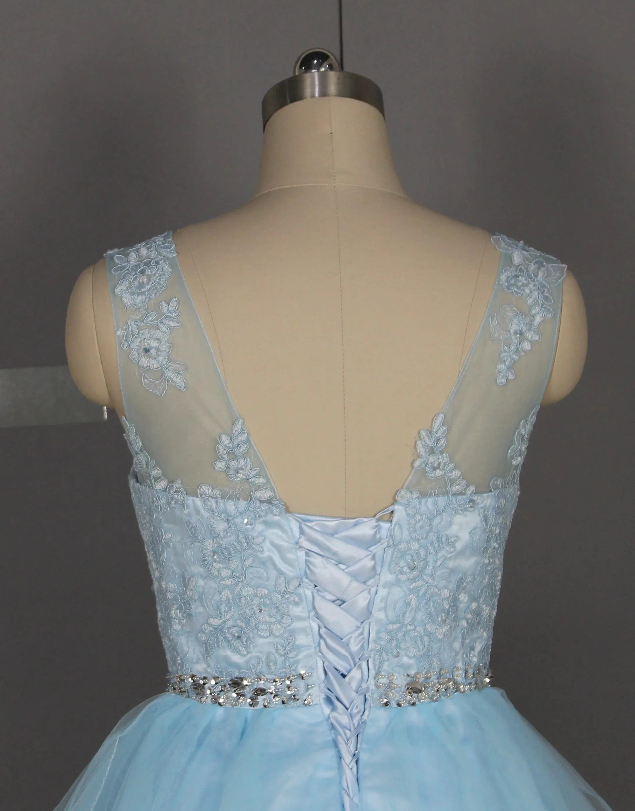 

2020 Short Mini Lace Beading Tull Knee Length Ball Gown Bridesmaid Dresses