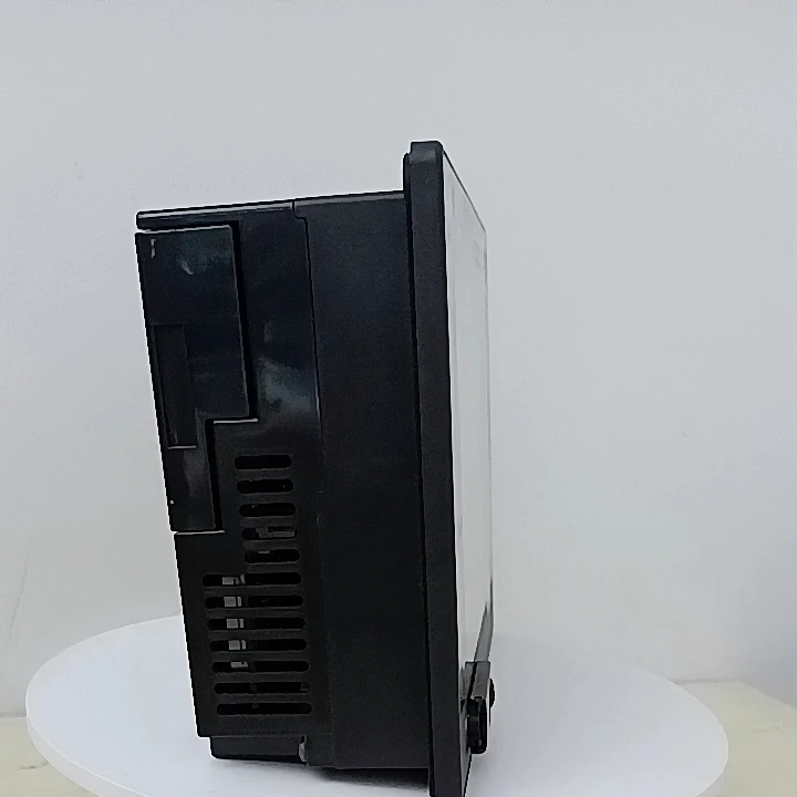 

Got1000 MITSUBISHI HMI touch screen GT1155-QSBDA 5.7-inch color LCD display operating panel DC24V 90% new