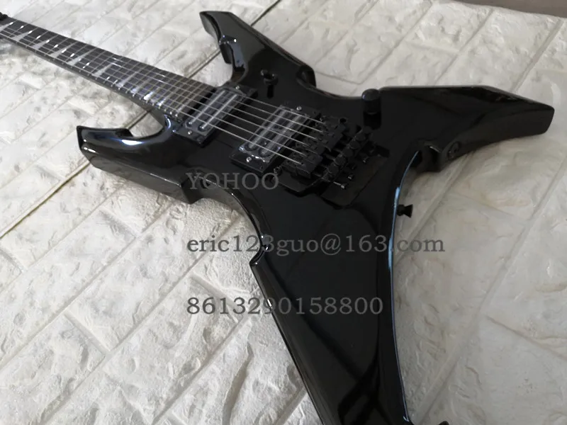 В наличии электрогитара JACKSON с клавиатура из древесины красных пород HH