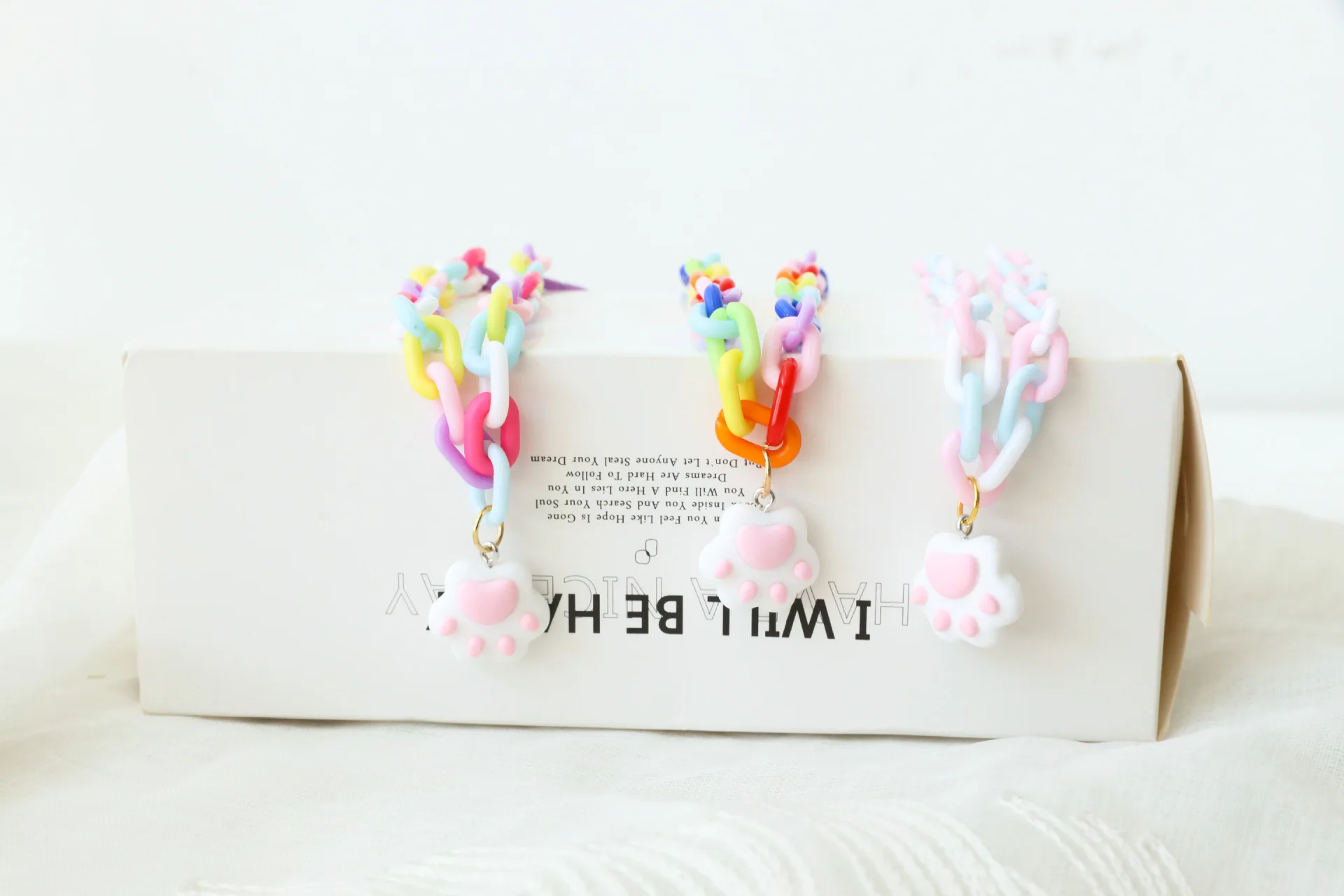 Ожерелье для собак и кошек карамельных цветов подвеска-колокольчик защиты