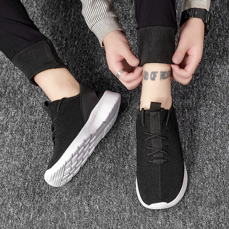 

Men Running Shoes Breathable Lightweight Sneakers Low Top Soft Bottom Trend Slip On White Shoes