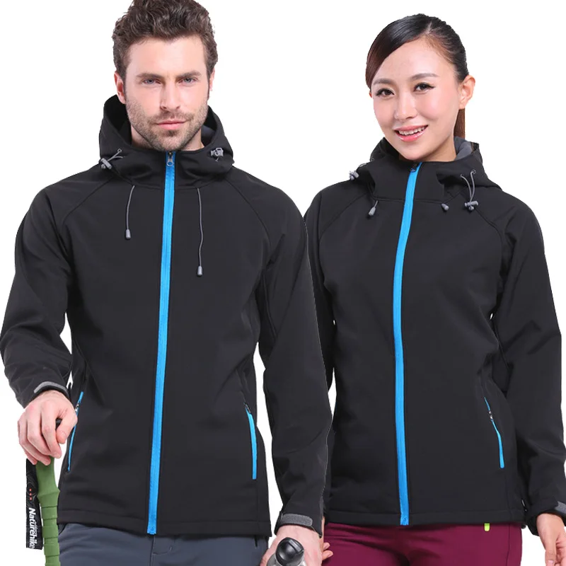 Верхняя мужская куртка спортивная для активного отдыха и женская теплая