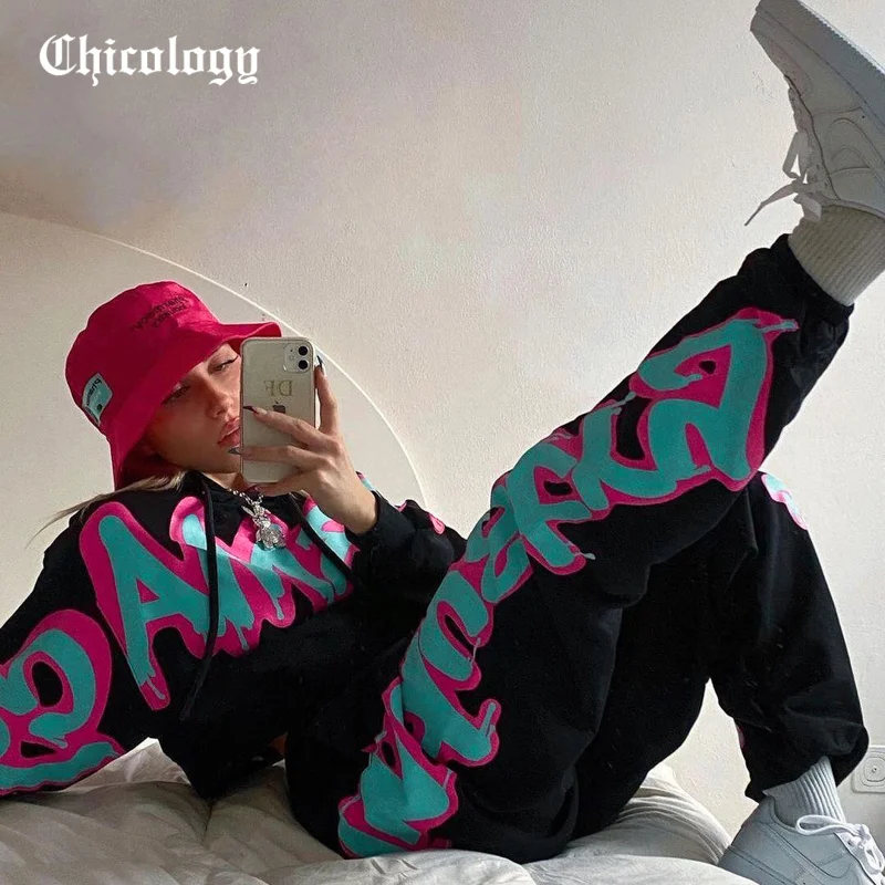 

Chicology 2021 Women Autumn Winter Hoodies Long Sleeve Loose Sport Top Bandage Tie High Wight Stright Letter Print 2 Pieces Sets