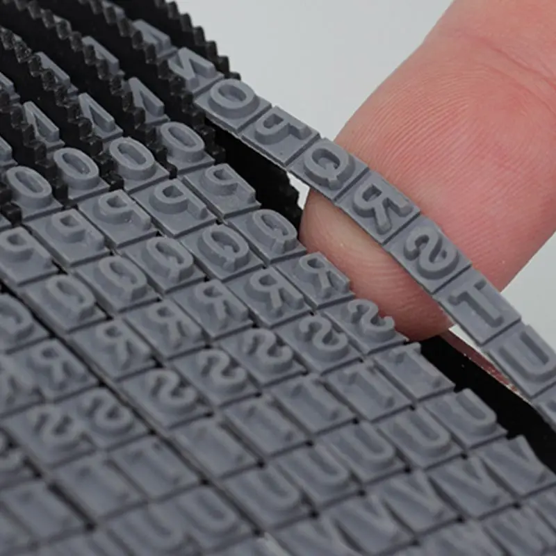 Цифры штамп персональный номер Алфавит символ прокатного колеса