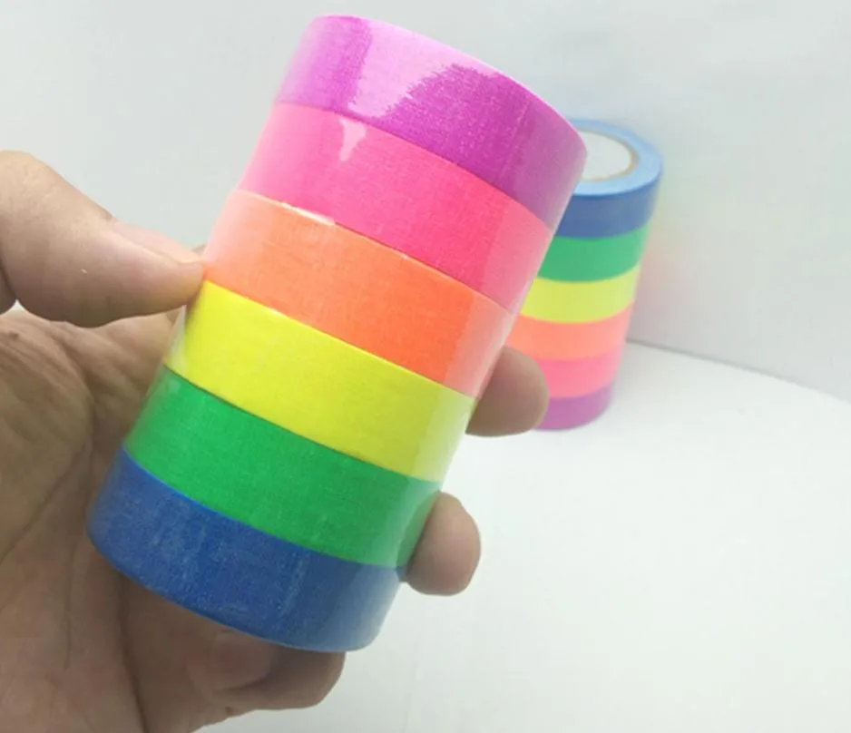 

Fluorescent Film Magic Cotton Tape Matt Night Self-Adhesive Glow In The Dark Luminous Tape For KTV Party Floors Stages Whiteboar