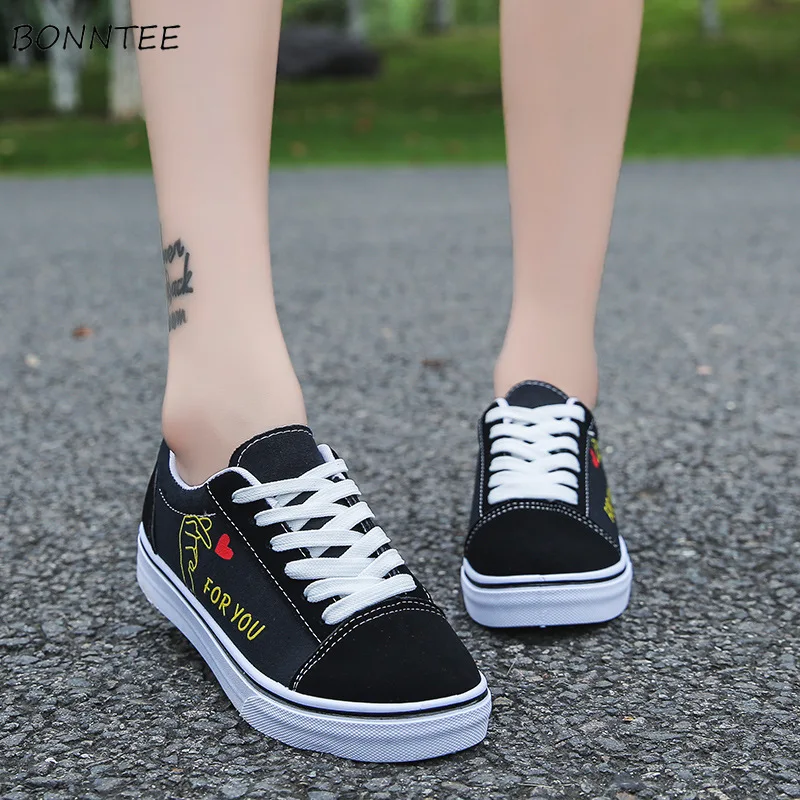 Кроссовки женские на плоской подошве Вулканизированная подошва Повседневная