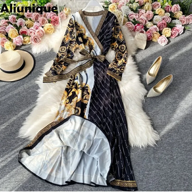 

Aliunique New Vintage French V-neck Printed Dress For Women 2021 Summer Fashion Design Leisure Temperament Casual Vacation Dress