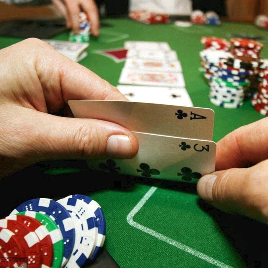 

40 Pcs/Set Rectangle Casino Gambling Chips Texas Hold'em Mahjong Black Jack 11 kinds of Face Value Chips High Quality