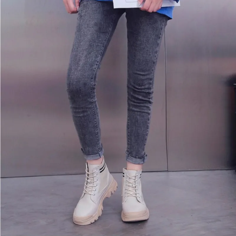 

Women Flat Martin Boots 2021 Autumn Winter Platform White Ankle Boots Female Lace-up Thick Sole Shoes Ladies Fashion Booties