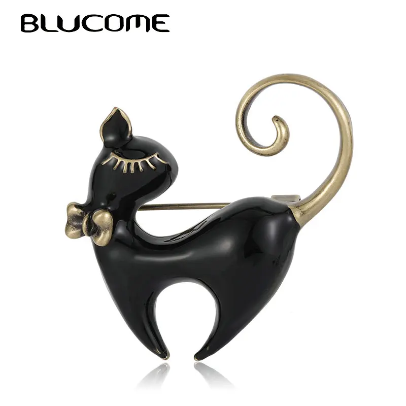

Blucome Retro Enamel Black White Cat Shape Brooches Gold Color Alloy Bownot Animal Brooch Lapel Pins Hat Accessories