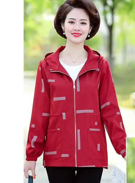 

2020 Women in spring and autumn with New style fashion Long sleeve hooded Windbreaker coat