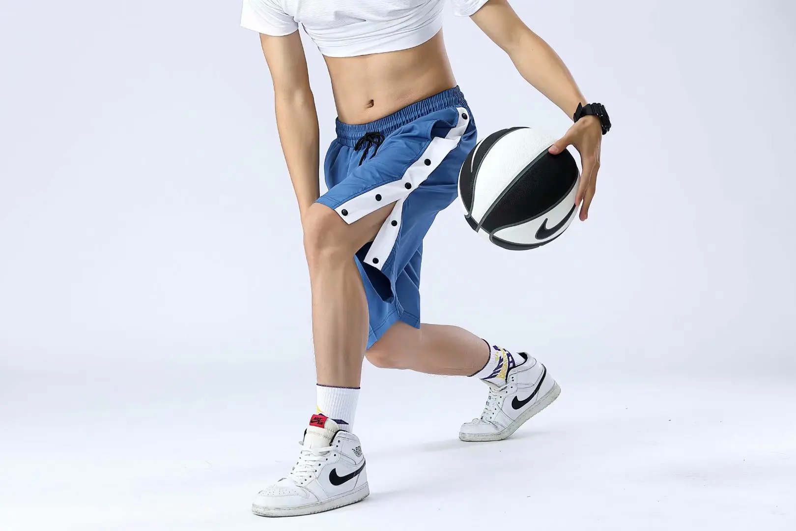 

Summer Men Running Shorts Buttons Full Open Side Breasted Sports Shorts Quick Dry Basketball Soccer Training Gym Loose Shorts