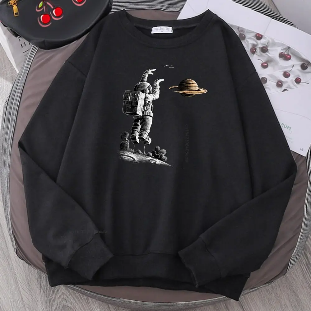 Свитшот мужской с астронавтом играющим в баскетбол удобный пуловер модная