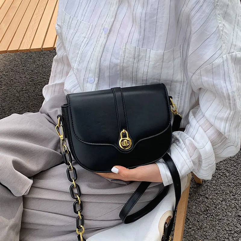 

High quality design acrylic chain bag female summer 2021new trendy fashion ladies shoulder bag simple messenger small square bag
