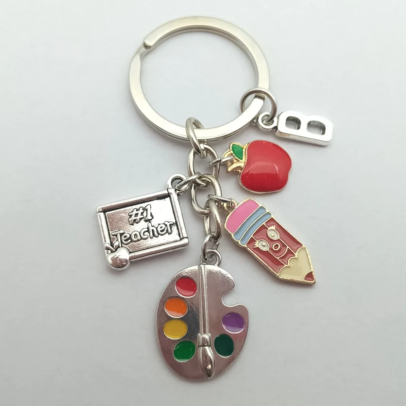 

A-Z letter handmade color palette pen holder keychain, teacher keychain, key ring, teacher's day gift, handmade jewelry,