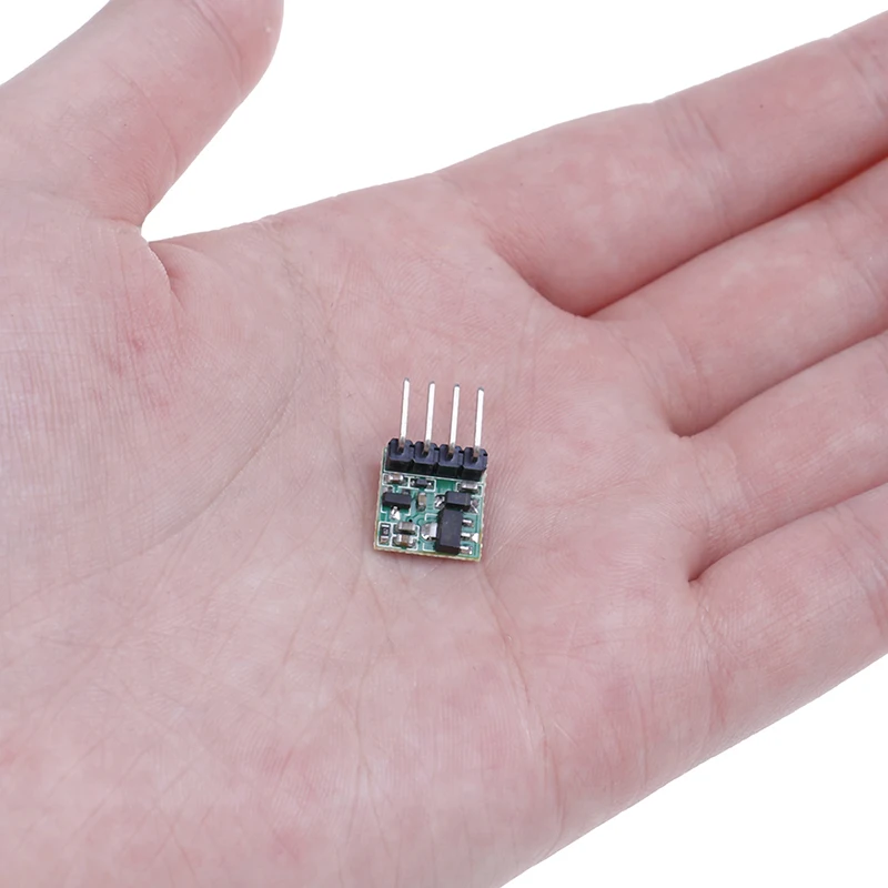 

1pc 3V-18V DC Bistable Flip-flop Latch Switch Circuit Module Button Trigger Power-off Memory