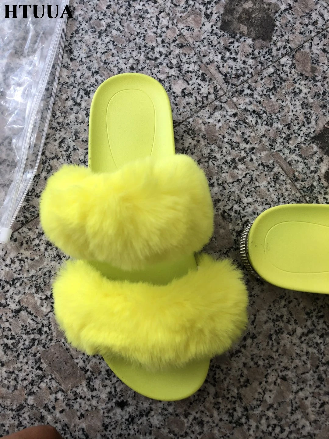 Новинка 2020 женские меховые тапочки HTUUA модные пушистые сланцы из искусственного