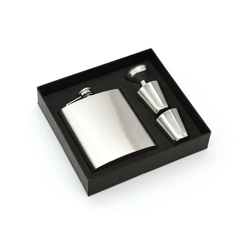 

7 OZ Hip Flask In Gift Box Mens Classic Pocket Flagon Bottle Creative Hip Flask With Funner & Cups