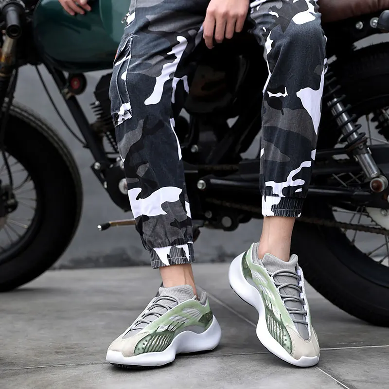 

Men Casual Shoes Outdoor Brand Sneakers Light Flat Shoes High Quality Plus Size 39-45 Zapatos De Hombre Mens Designer Shoes Men
