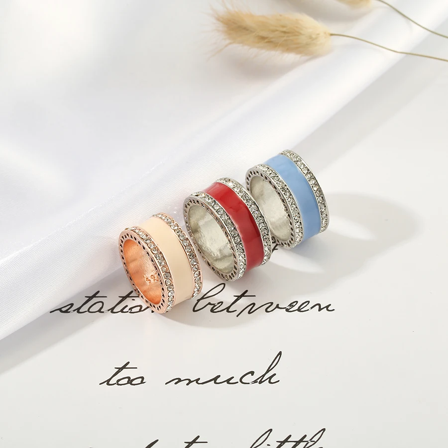 

Seialoy Pink Enamel Rings Silver-plated Fashion Wide-brimmed Ring Pink Heart Romantic Exquisite Female Ring Wedding Jewelry Gift