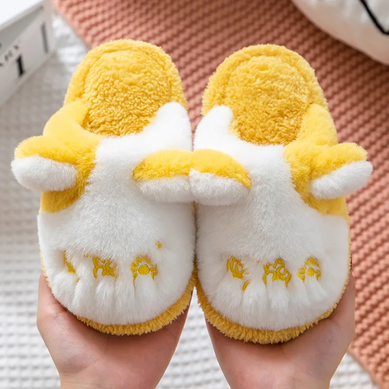 Зимние теплые пушистые тапочки без шнуровки Нескользящие домашние детские