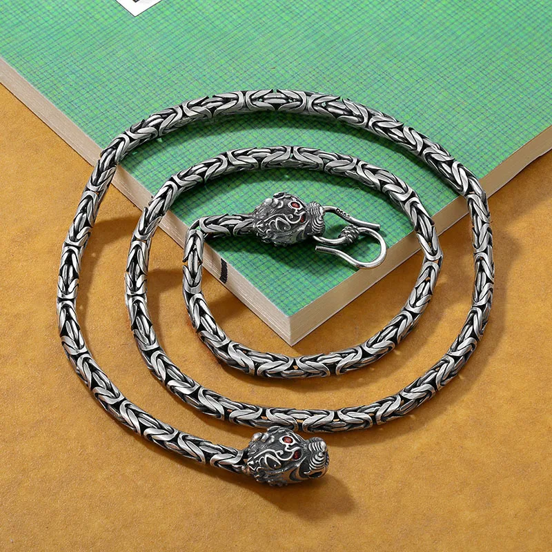 

Ожерелье с головой храбрости в новом дизайне, мужское ожерелье с мастером, властная Национальный прид, ретро ювелирные аксессуары