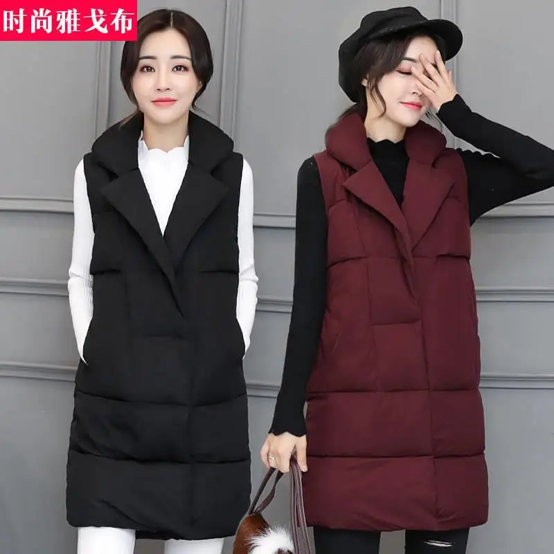 Женский хлопковый жилет осенне-зимний без рукавов с капюшоном теплый длинный