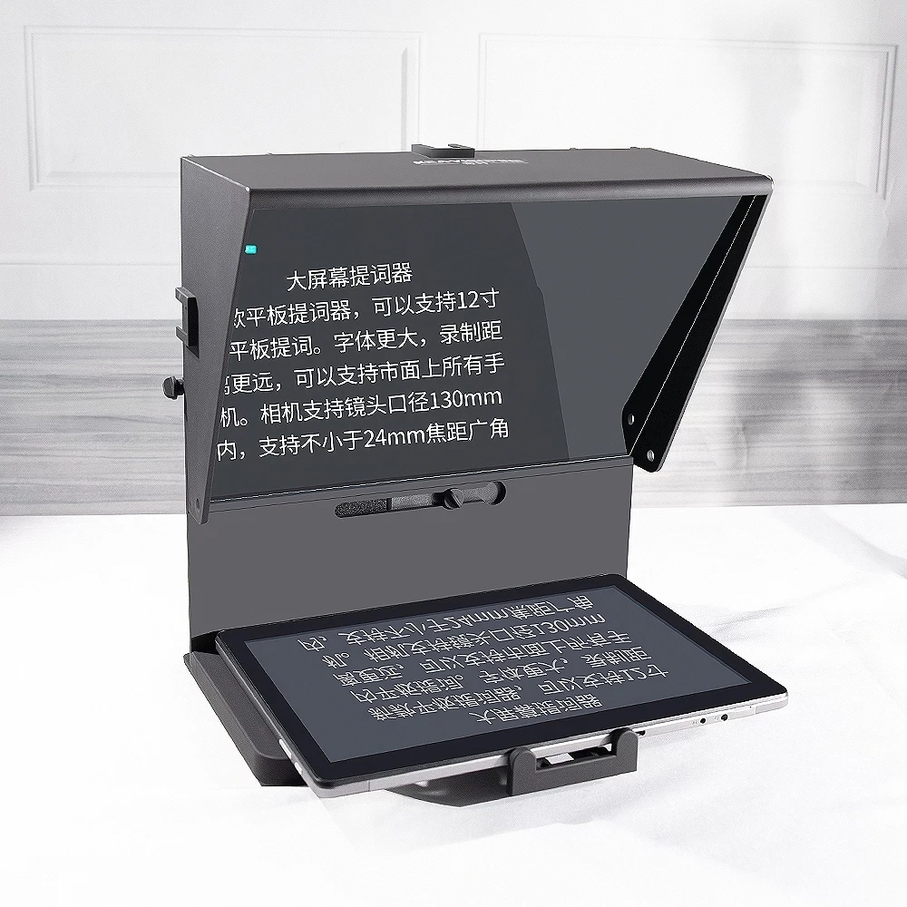 

2 iPad, , , , , , , DSLR