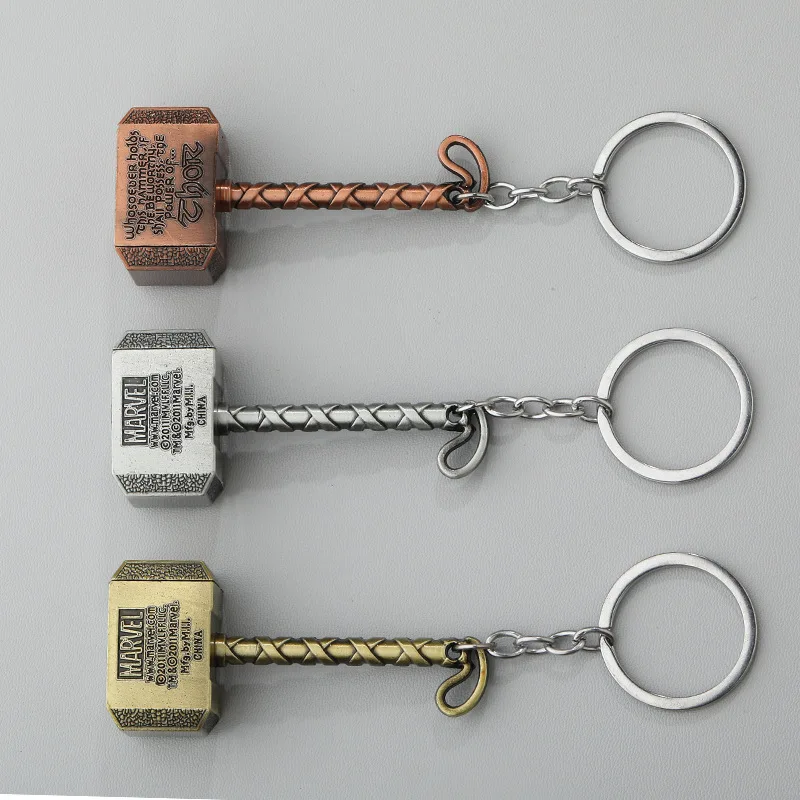 

Disney Marvel Keychain Avengers Quake Metal Keyring Pendant Creative Fashion Couple Car Key Chain Jewelry
