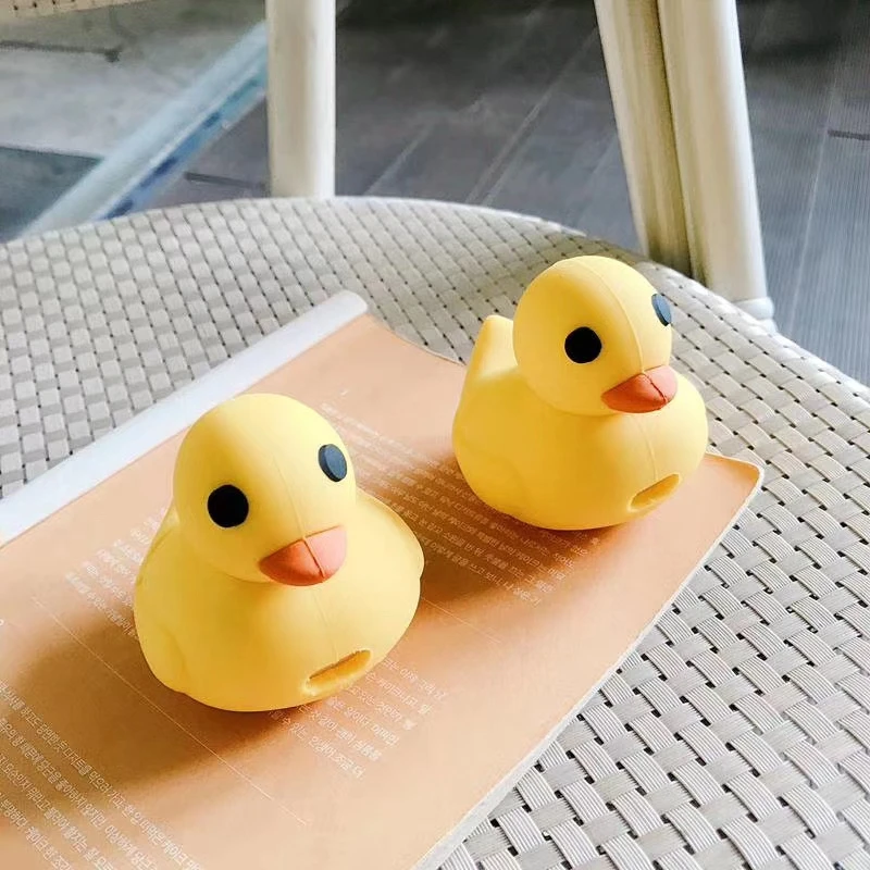 Чехол для Airpods с 3D рисунком маленькой желтой утки мягкий чехол 2 силиконовый