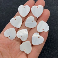 wholesale multi color heart shape pendant natural shells for jewelry making diy handmade accessories beaded decoration fashion