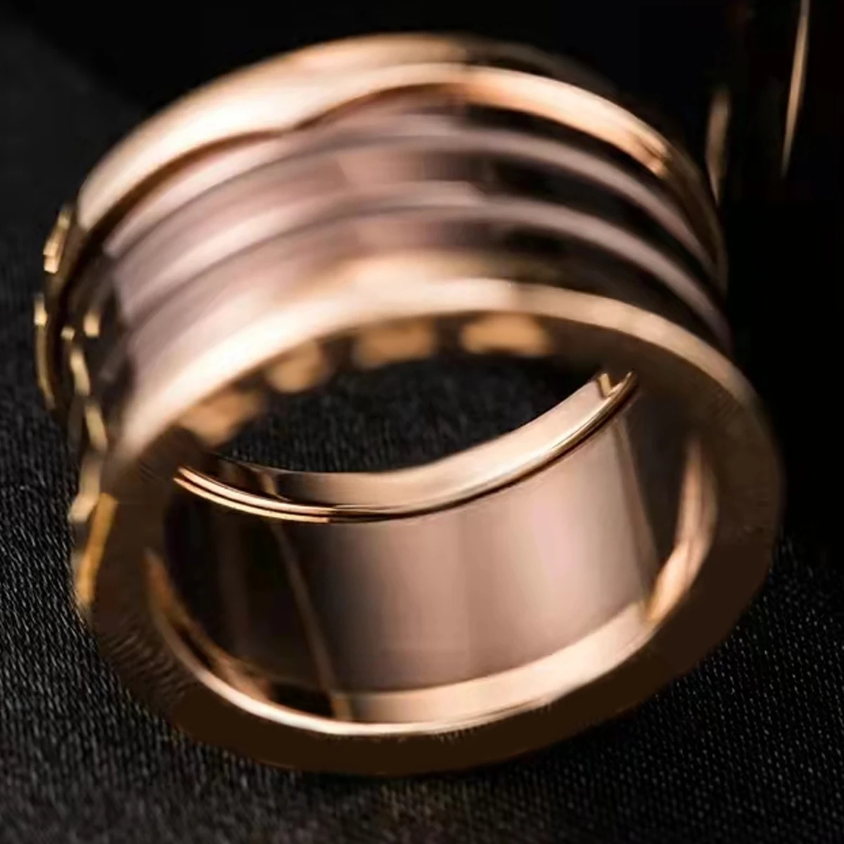 

Original BVBV 925 Silver Brown Rose Gold Ring Ladies High-end Exquisite Classic Luxury Brand Ladies Couple Holiday Gift