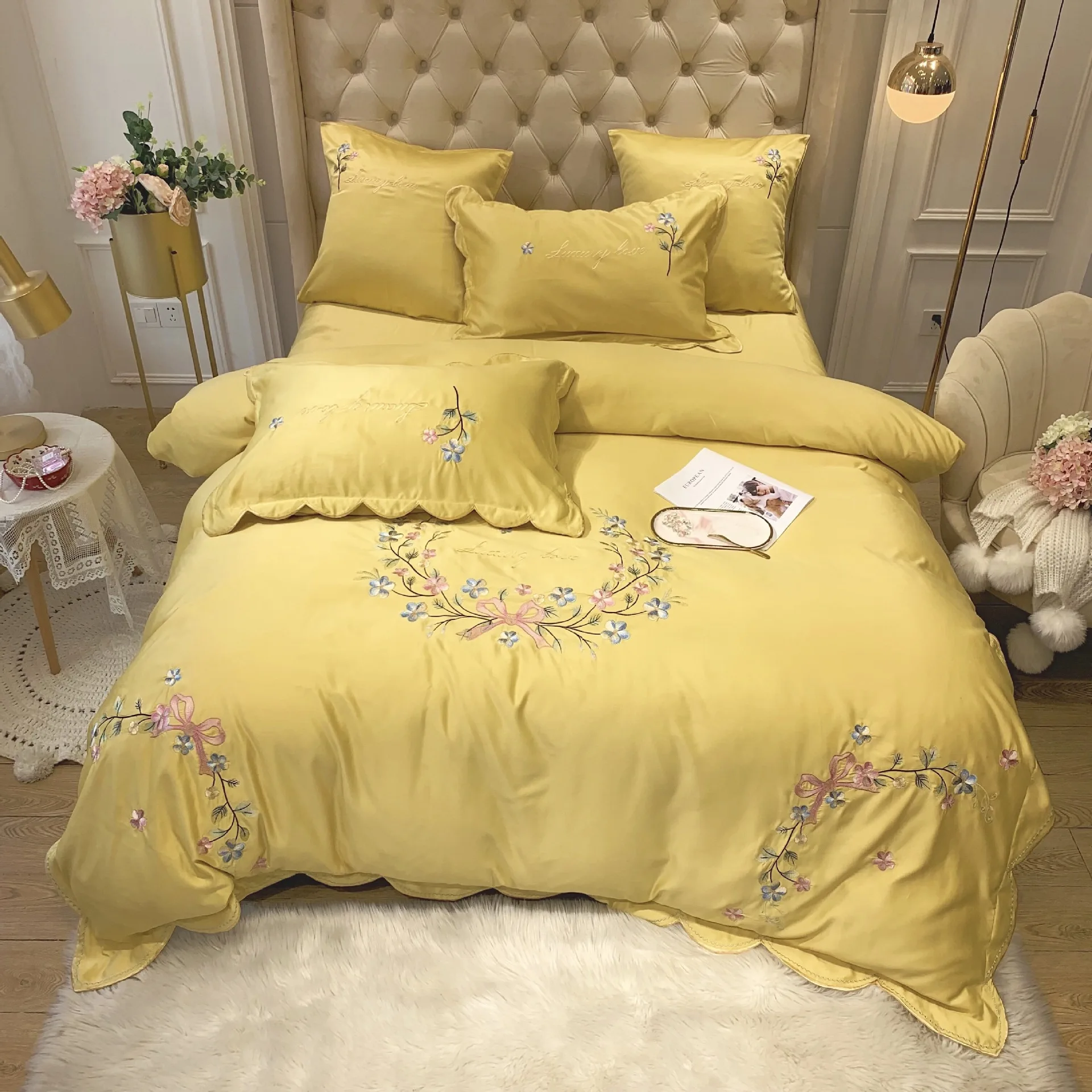 

Luxury pure satin silk cotton Bedding Set Idyllic flower embroidery Queen King Size Bed set Duvet Cover Bed Sheet Bed linen