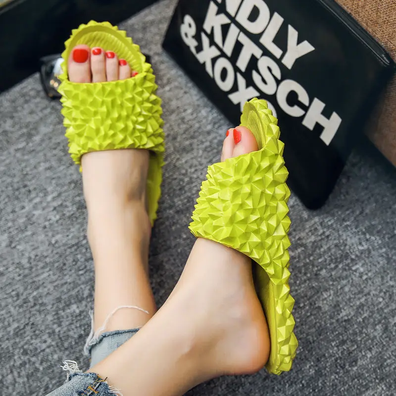 

Novelty Durian Slippers Shoes for Teens School Girls Dorm shoes Womens Designer Summer Fruit Shoes Beach Sandals Soft 2021 New