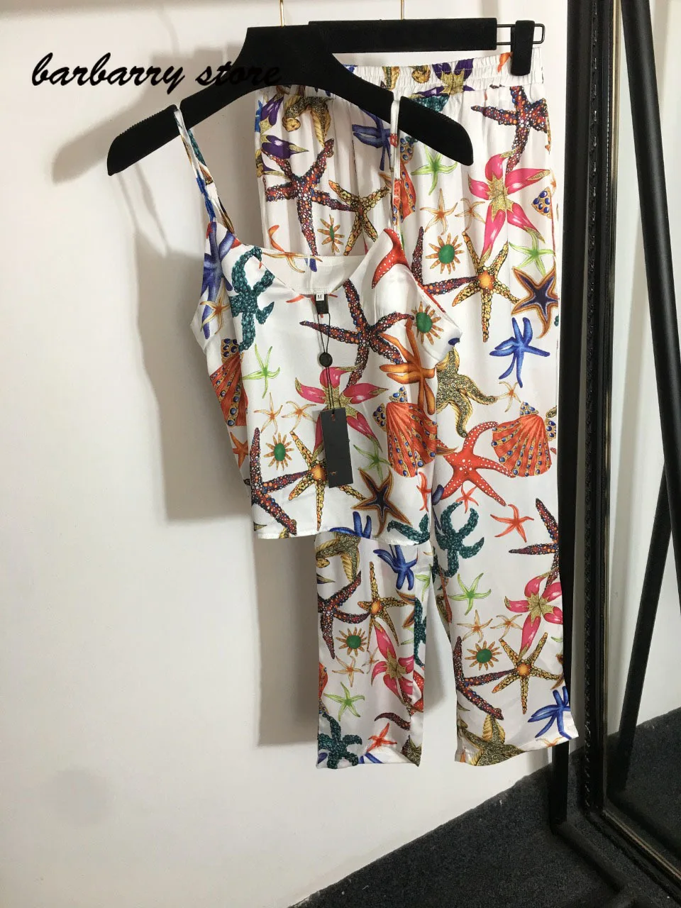 

luxury brand retro printing woman fashion suit sexy slim versatile suspender Vest Top + high waist straight pants casual pants