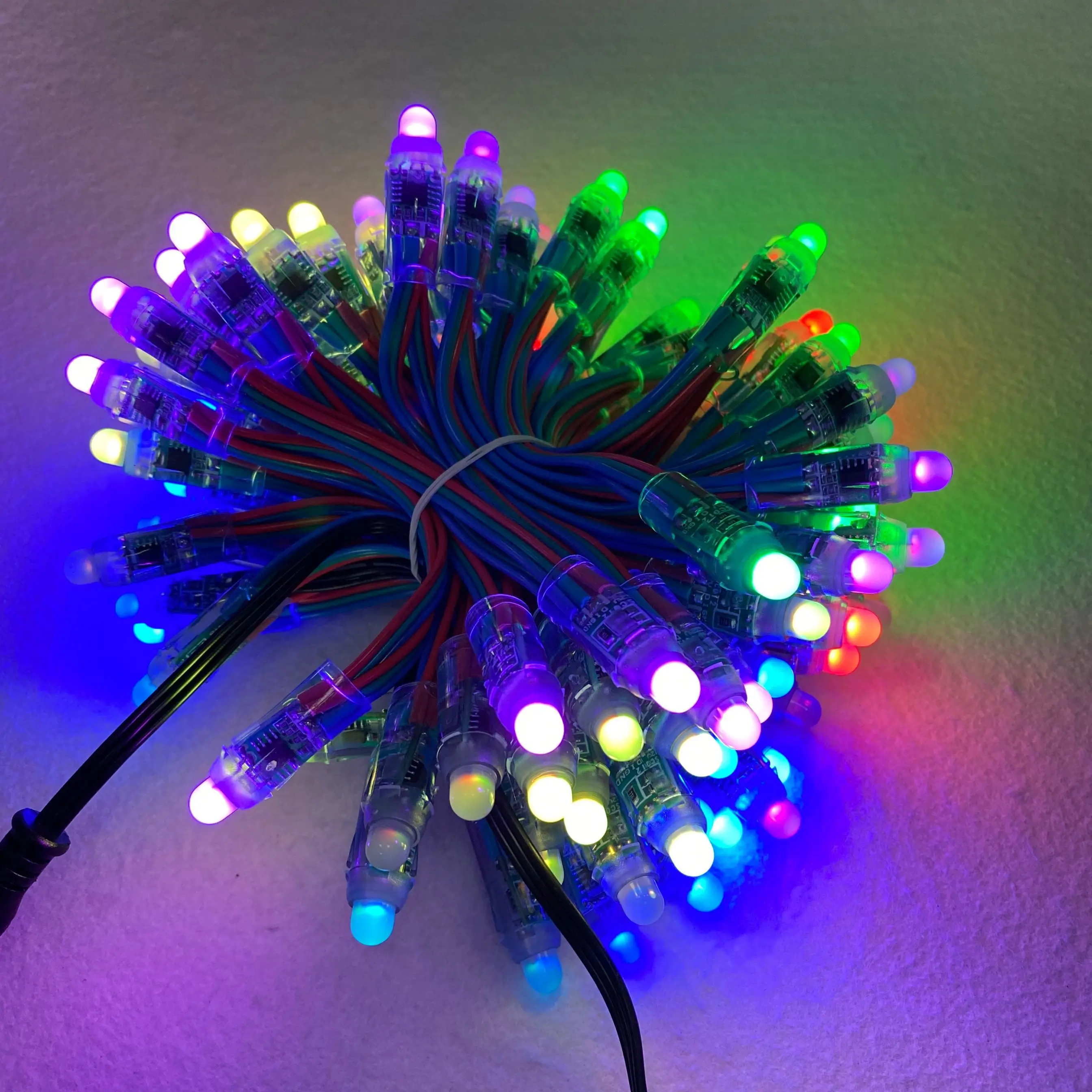 Регулируемый пиксельный узел светодиода WS2811 RGB типа цилиндрический 12 мм 18awg IP68 2 м